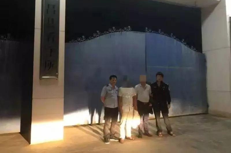 ��Ա�����ֵ��������񾯱��У�����˭�Ҵ����͸���˭