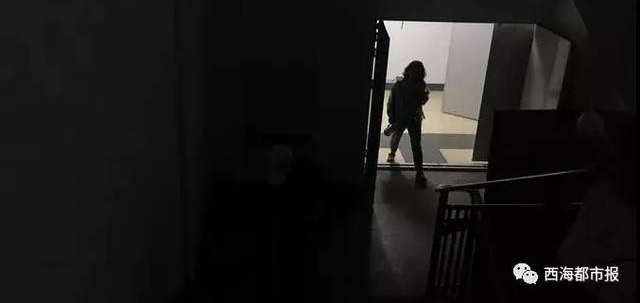 ������վ��Щ�˿��źܾ��ģ�������ô�ڵ�ͨ����