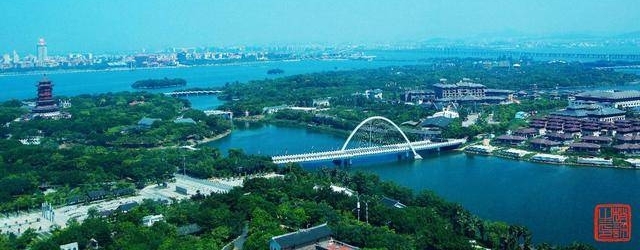 ���쳩����������Ӱ��������ֱ���ɻ����ļ�ʵ