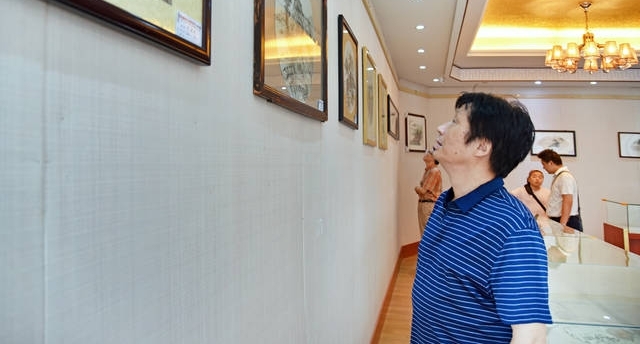 ��÷Ʈ�� ����Ѱ���������λ֪���黭����Ʒ�ղ�չ�������ݽ�Ļ