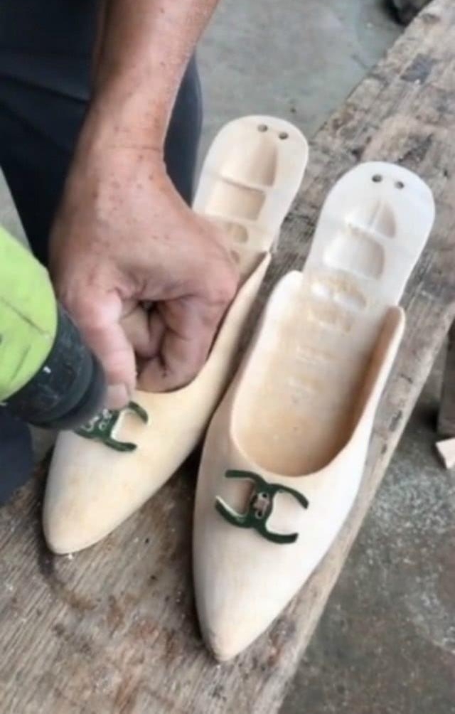 �й���ү�����������ɡ����ζ����߸�Ь��������ѿ������޲�����