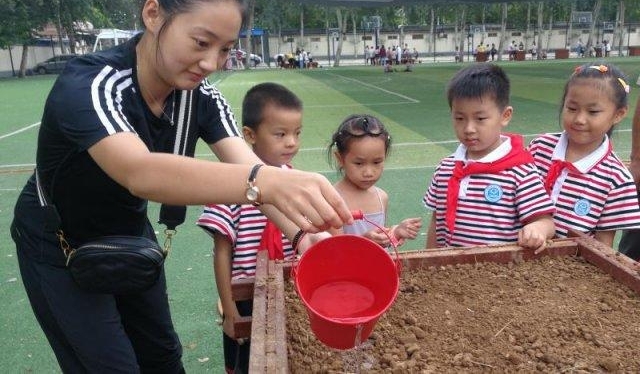 ��û��ʽ�� �����ѧУ��������ȥ�ֲ�