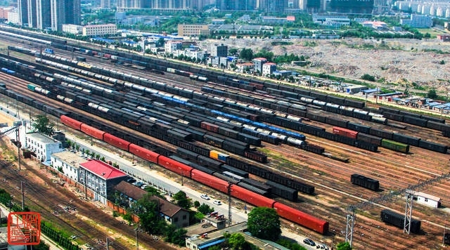 ���쳩����������Ӱ��������ֱ���ɻ����ļ�ʵ