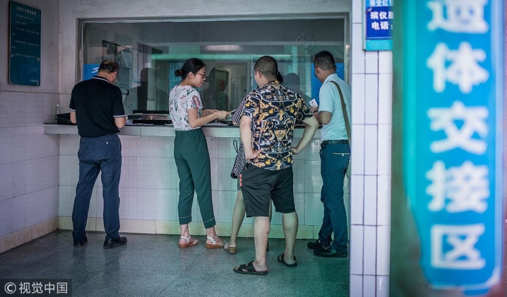 ������ǧ��ʬ��Ů��ҽ��������������