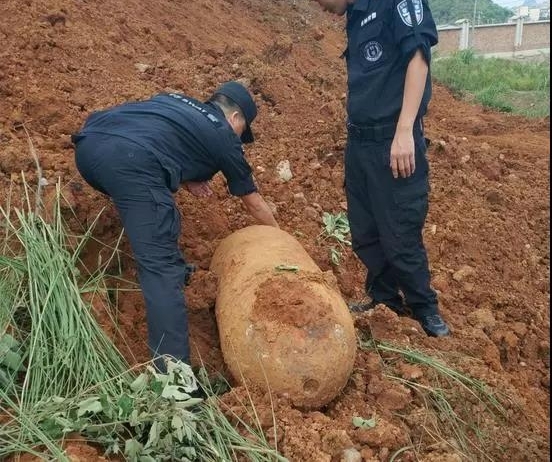 ��������һ�����ڳ�����ը���� ��ʩ����Ա�ȶ����ˡ���