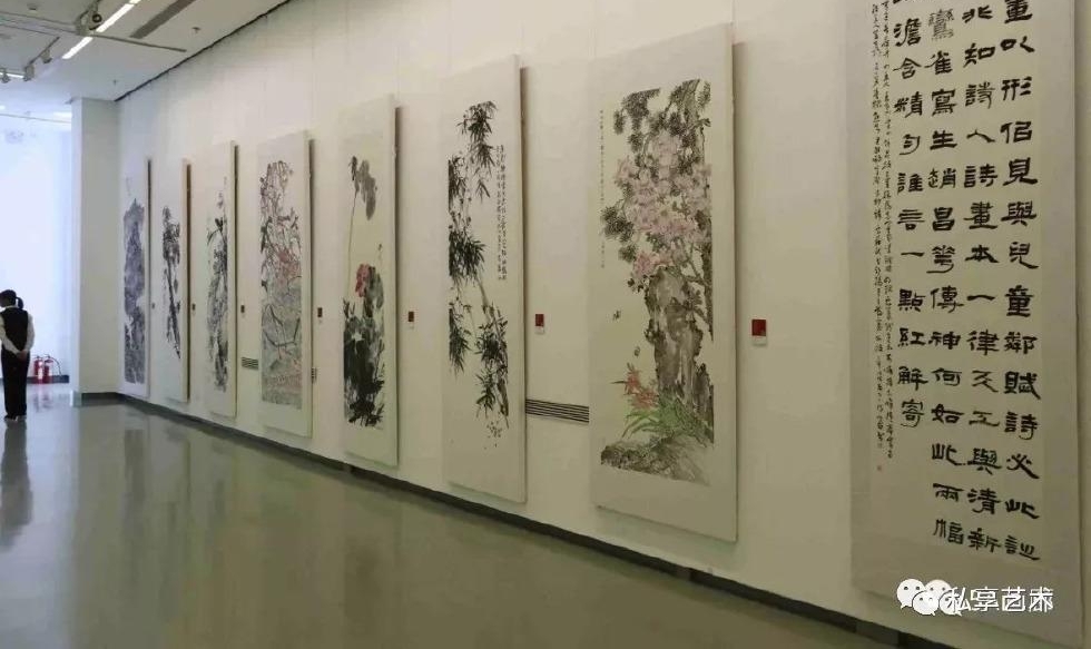 �ؾ���Զ������������ѧ45����ѧ����Ʒչ�ھ�¡�ؿ�Ļ