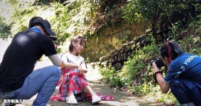 Ůѧ70̽ͷЬ, ׬800!