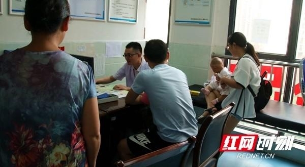 ������ҽ������������ʧȥ˫�ţ�ƾ�����߽���������