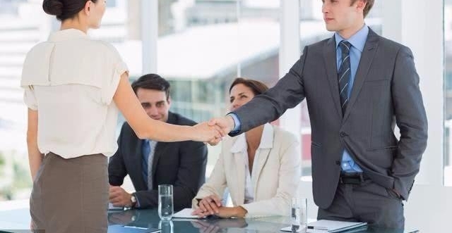 Թ٣˾ӣô죿ŮӸ̻ش¼ã