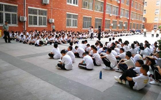 ʵ���Ĳ�ѧУ2021��16���ѵʵ¼