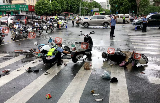 ů��֮�ǣ�һ��������ҳ���������������ȫԱ��������