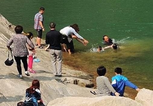 ����59���������Ǻ��¾���ˮ�� 40��δ��Ӿ������������