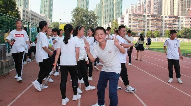 ʵ���Ĳ�ѧУ2021��16���ѵʵ¼