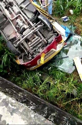 ͻ�����ӳض���һ�����������·������1������11�����ˣ�