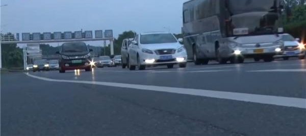 �ܵ����������5�� �������Ͼ�ͽ��������