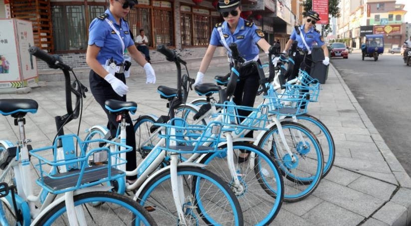 ��������֧�ǹ�Ů���ж����࣬���Ӿ�����ִ���ɽֱ������羰��