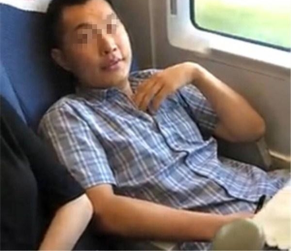 ���������ԡ���ʵ�����ع⣬���ѷ׷׾�ǮΪ��������