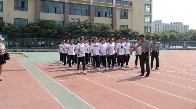 ʵ���Ĳ�ѧУ2021��16���ѵʵ¼