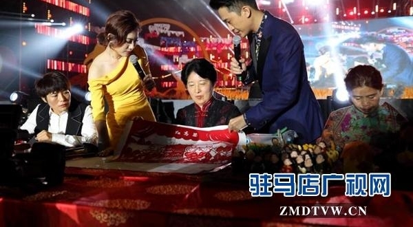 �׽조�й�ũ����սڡ����й�ũ���Ӱ�ڡ�����ƽ��ʢװ��Ļ