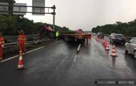 ������������˾�������ͻ���ֻ����ԥ��һ�£���Щ��������