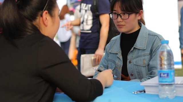 Թ٣ֻ˴һֻΪɶֻûܣŮǻش