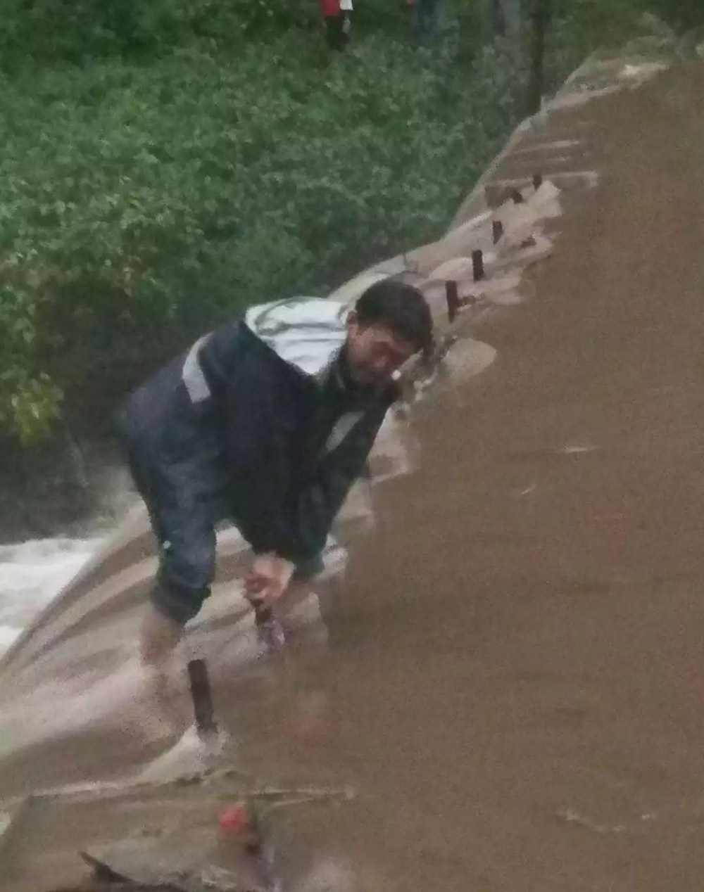 �������Ծȡ��幵���벢�����ÿ����Ծ�