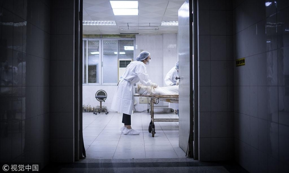 ������ǧ��ʬ��Ů��ҽ��������������