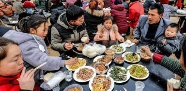 Ů߿ٰʮ֣׳üչһѧ磬ϲЦտ