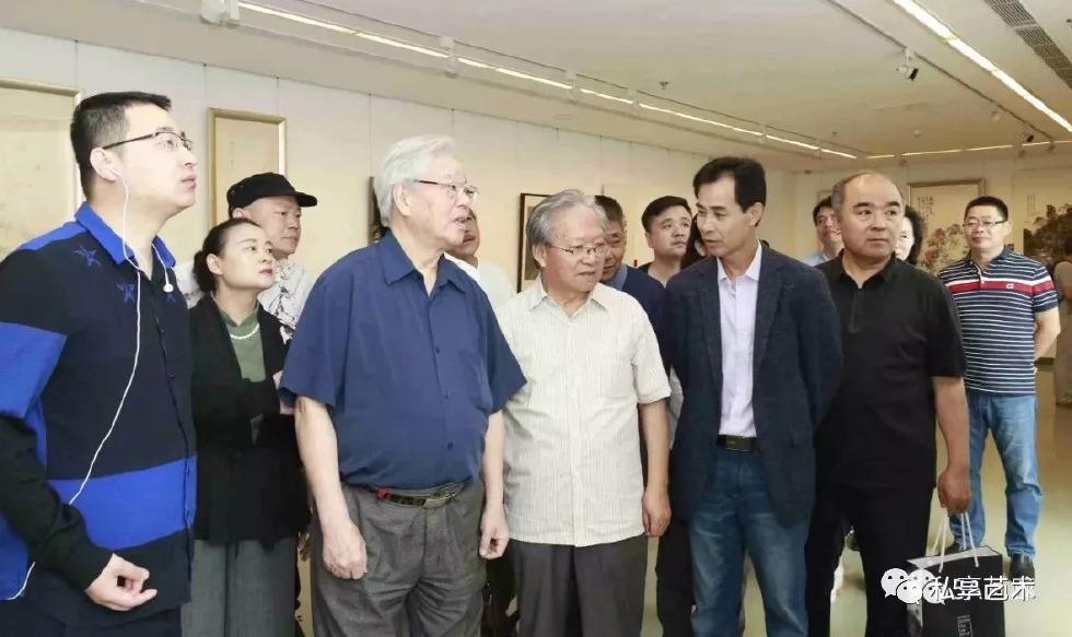 �ؾ���Զ������������ѧ45����ѧ����Ʒչ�ھ�¡�ؿ�Ļ