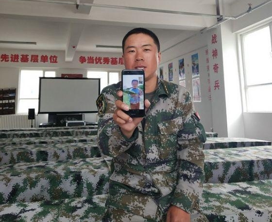 �۽�����ɩ�����ر߹�̽�ף���һ·�ҳ�������ԵĿ࣬Ҳ��������