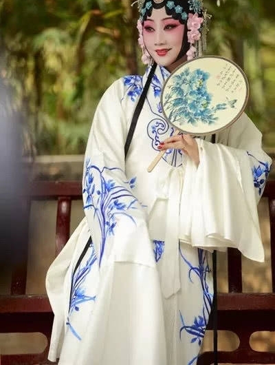 �����㣺һ�����������Ĵ���ʷ