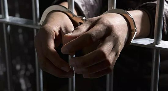 �������ǰ�����������ֻ� ������������������