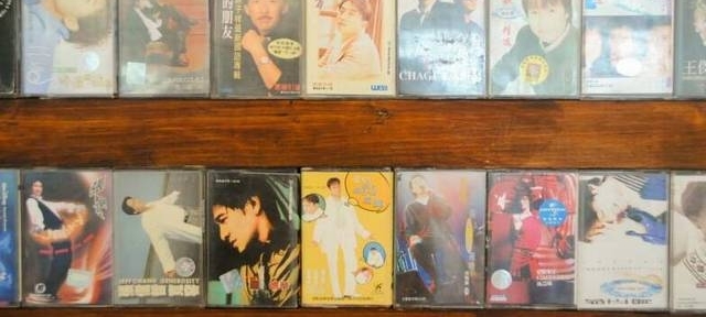 ɶԻ򿨵أ·̴СԵ꣬ߣ黳ðʣ