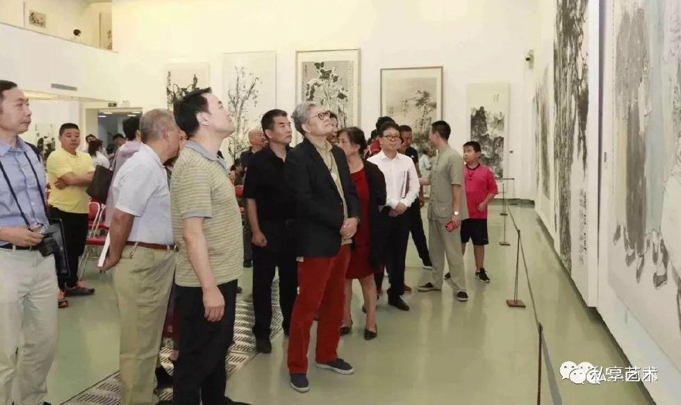 �ؾ���Զ������������ѧ45����ѧ����Ʒչ�ھ�¡�ؿ�Ļ