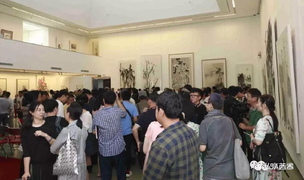 �ؾ���Զ������������ѧ45����ѧ����Ʒչ�ھ�¡�ؿ�Ļ