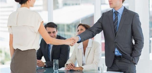 ��Ա����������զ�죿95��С����ǻظ���˳��ͨ�����ԣ�