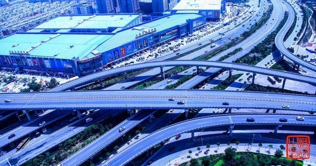 ���쳩����������Ӱ��������ֱ���ɻ����ļ�ʵ