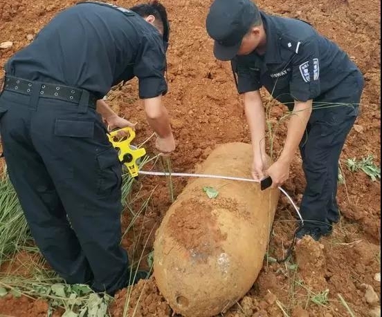 ��������һ�����ڳ�����ը���� ��ʩ����Ա�ȶ����ˡ���