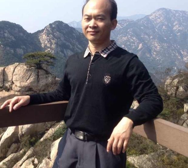 �����������鷨ѧУʦ����Ʒչ���ܶ��ں����в���ݾ���