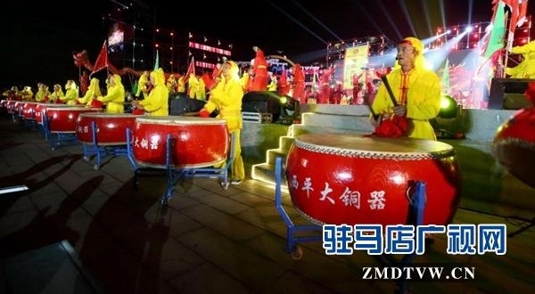 �׽조�й�ũ����սڡ����й�ũ���Ӱ�ڡ�����ƽ��ʢװ��Ļ