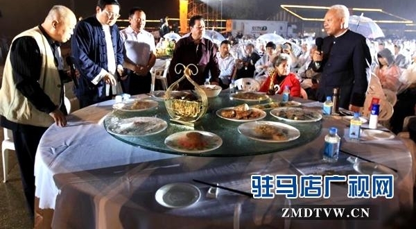 �׽조�й�ũ����սڡ����й�ũ���Ӱ�ڡ�����ƽ��ʢװ��Ļ