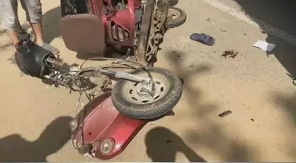 ������Ȫկ������ײ һ�˲�������