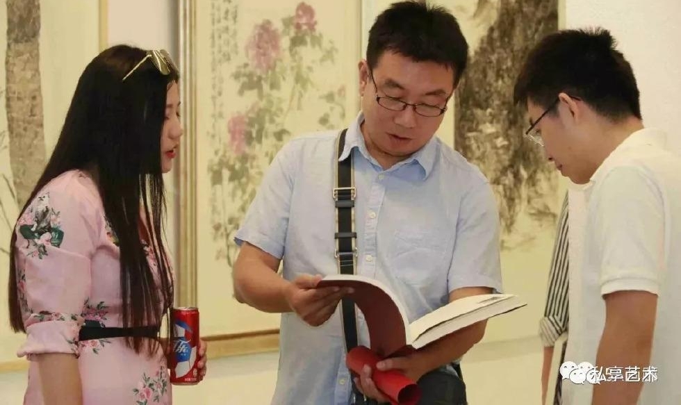 �ؾ���Զ������������ѧ45����ѧ����Ʒչ�ھ�¡�ؿ�Ļ