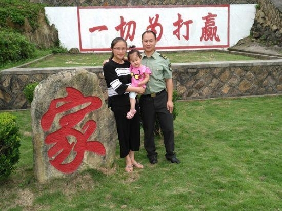 �۽�����ɩ�����ر߹�̽�ף���һ·�ҳ�������ԵĿ࣬Ҳ��������