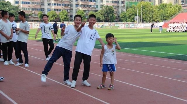 ʵ���Ĳ�ѧУ2021��16���ѵʵ¼