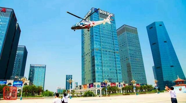 ���쳩����������Ӱ��������ֱ���ɻ����ļ�ʵ