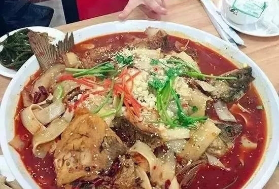 �̵�ӱ���У��Щ��ζʳ�ã�������һ������Ĳˣ�
