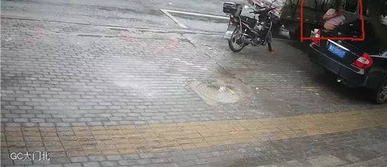 ��֣�����һ���񱨾��Ƴ��ڵ��ֽ𱻵��ˣ���������û���𻵺ۼ���