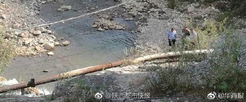 ���磡������ѧ���ӵ���̶����Ӿ 1����ˮͬ����˫˫����