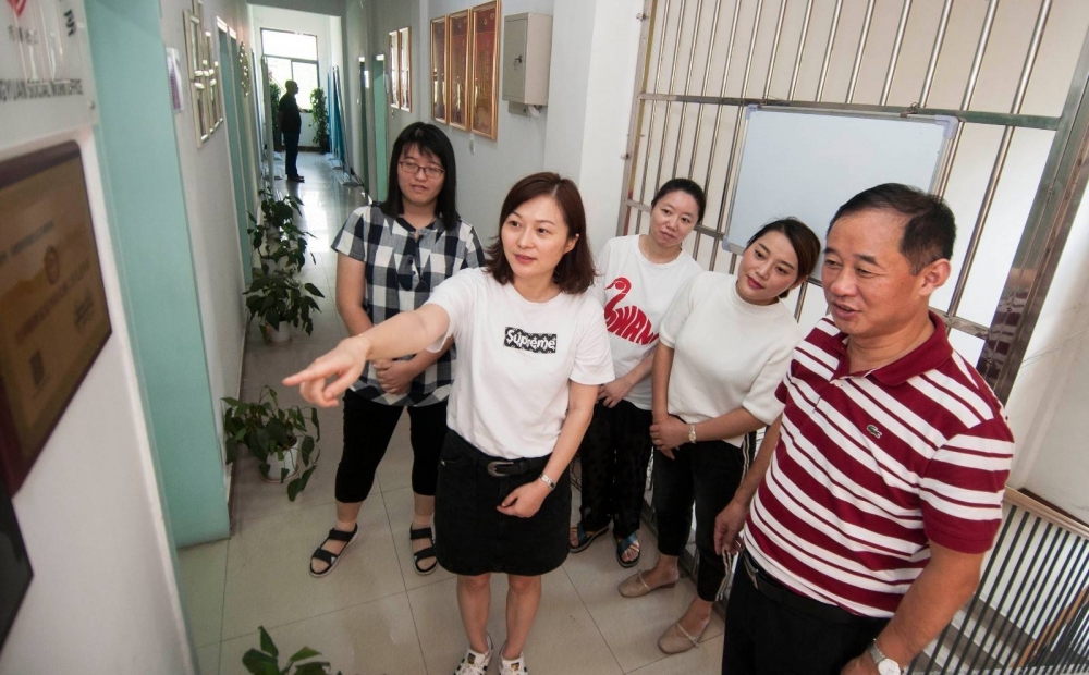 ���պϷ�®��������������������������˺������ա�